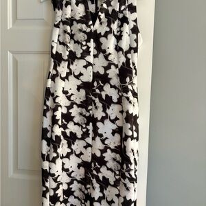 Calvin Klein Black and White Sleeveless V-Neck Midi Dress
